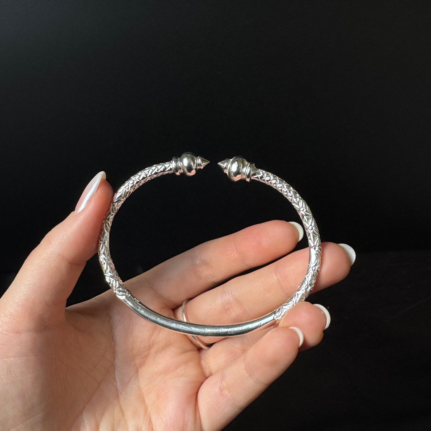 Better Jewelry Solid .925 Sterling Silver Taj Mahal Bangle, 1 piece