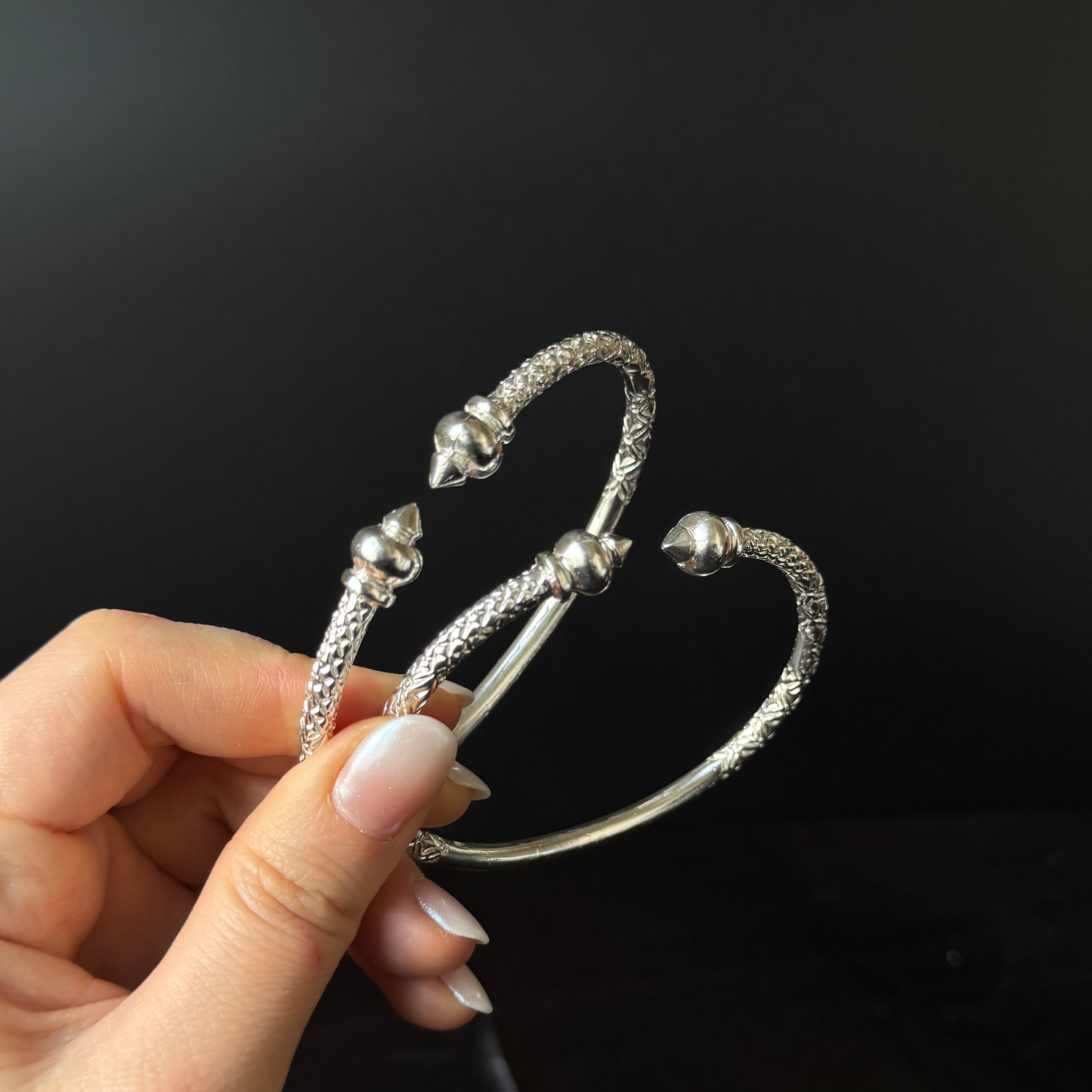 Better Jewelry Solid .925 Sterling Silver Round Taj Mahal Bangles, 1 pair