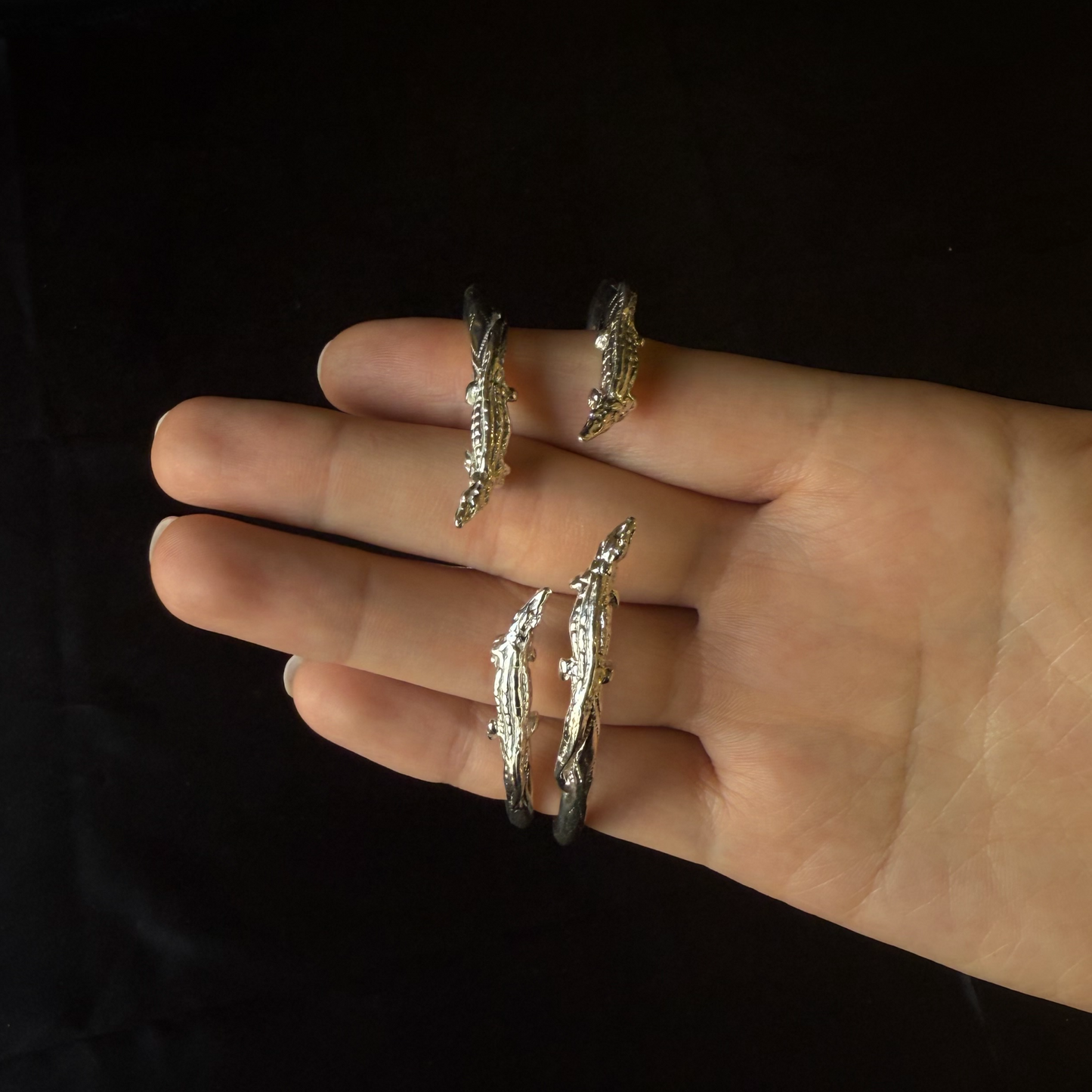 Elegant Alligator 925 Sterling Silver West Indian Bangles, 1 pair