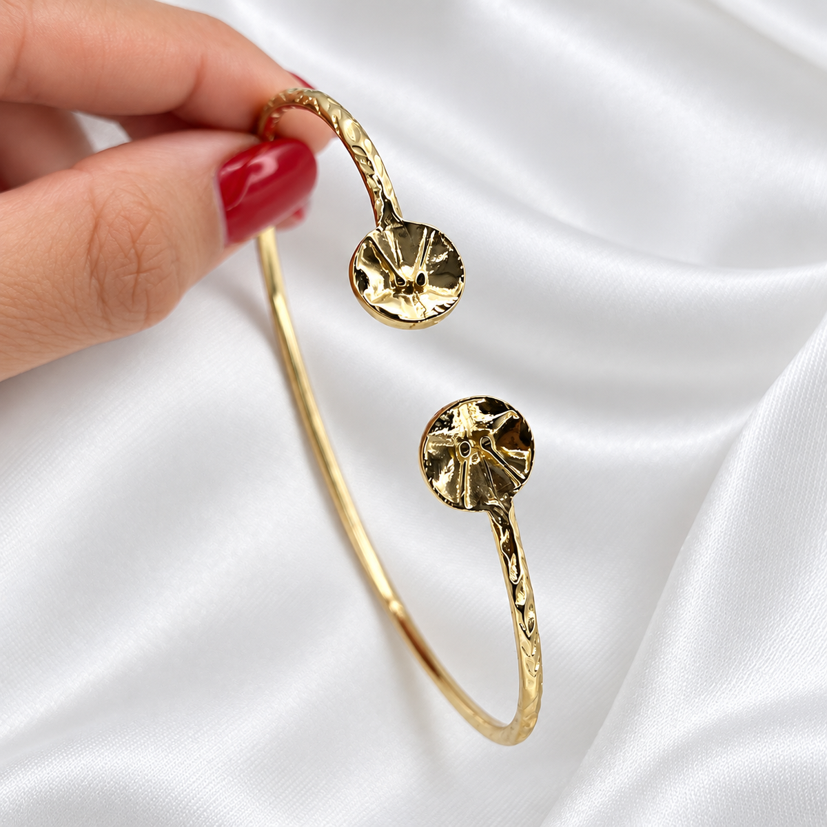 Better Jewelry 10K Yellow Gold West Indian Bangle w. Drum Ends