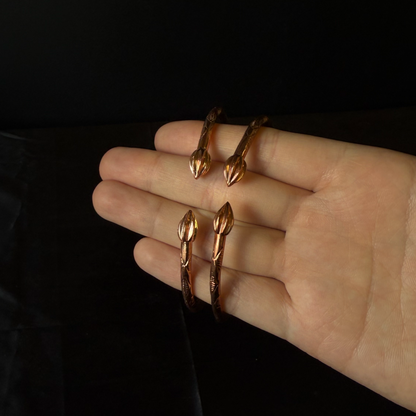 Cocoa Pods Tulip Bulb Pure Copper West Indian Bangles, 1 pair