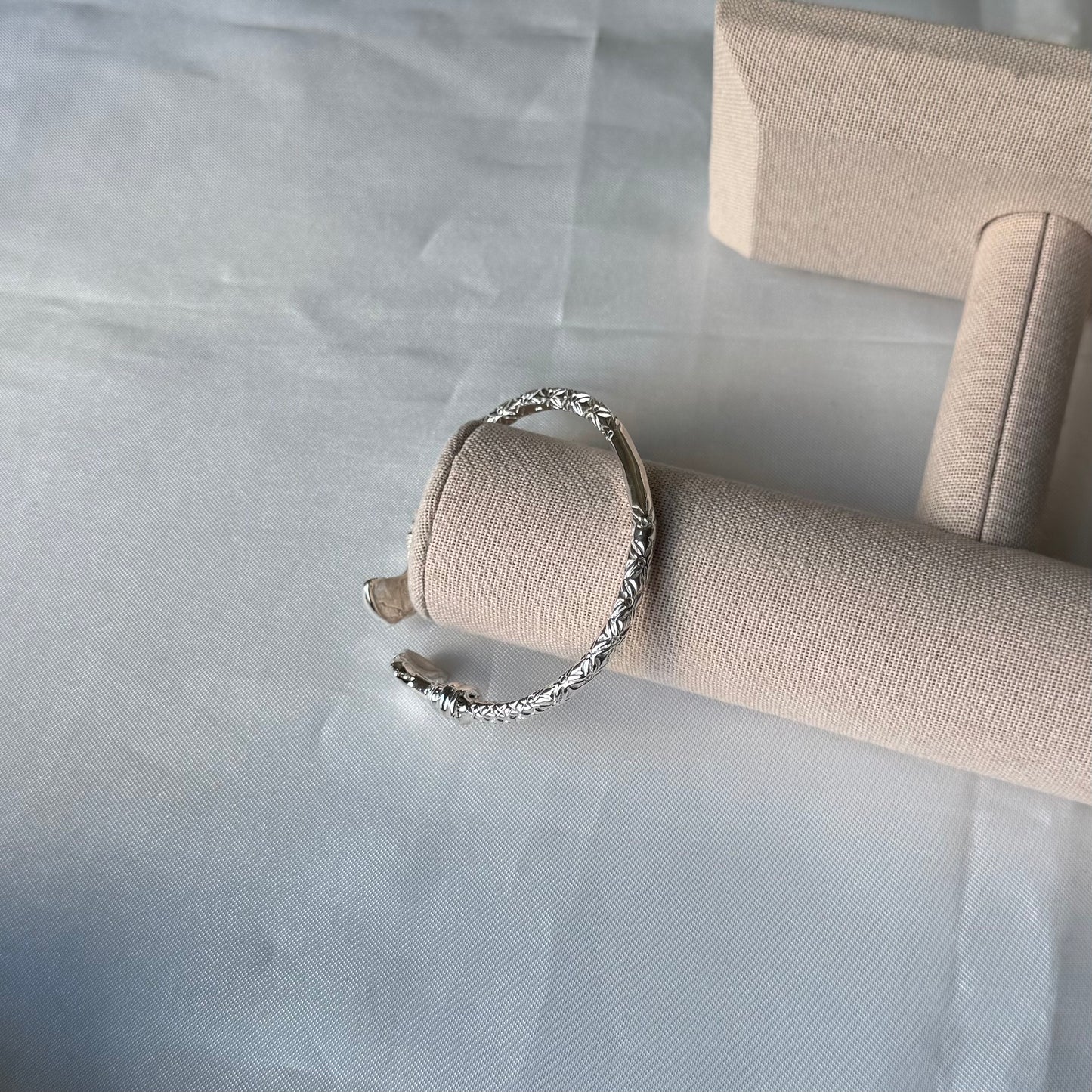 Better Jewelry Queen Nefertiti .925 Sterling Silver Thick West Indian Bangle, 1 piece