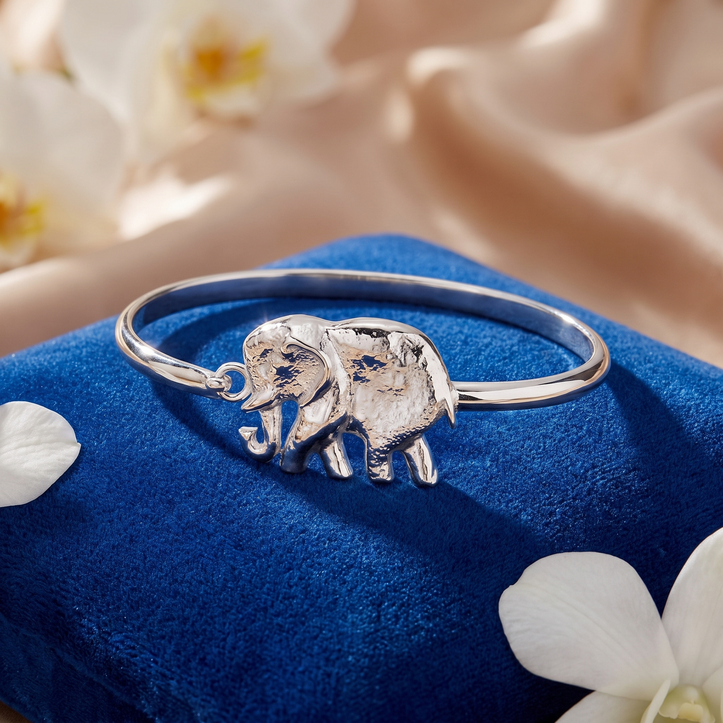 Elephant .925 Sterling Silver Hook Bangle, 1 piece