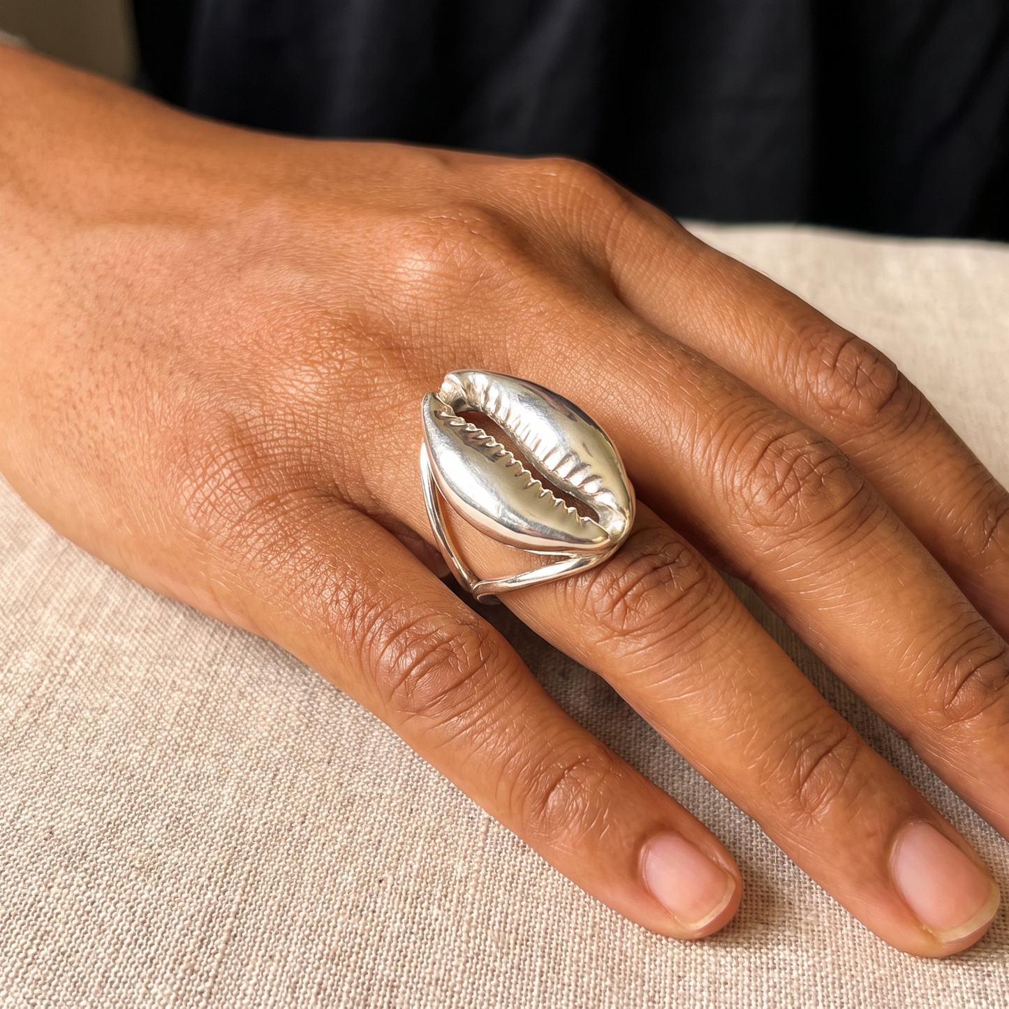 Better Jewelry .925 Sterling Silver Large Cowrie Shell Ring